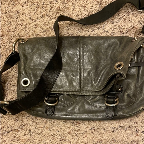Tano Gray Foldable Leather Crossbody - Picture 3 of 6